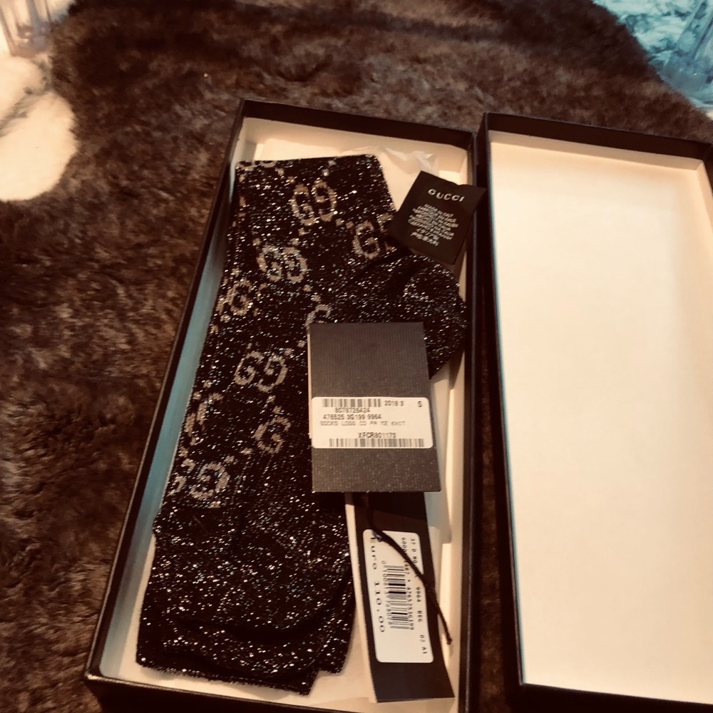 Gucci women’s knee-high lurex socks